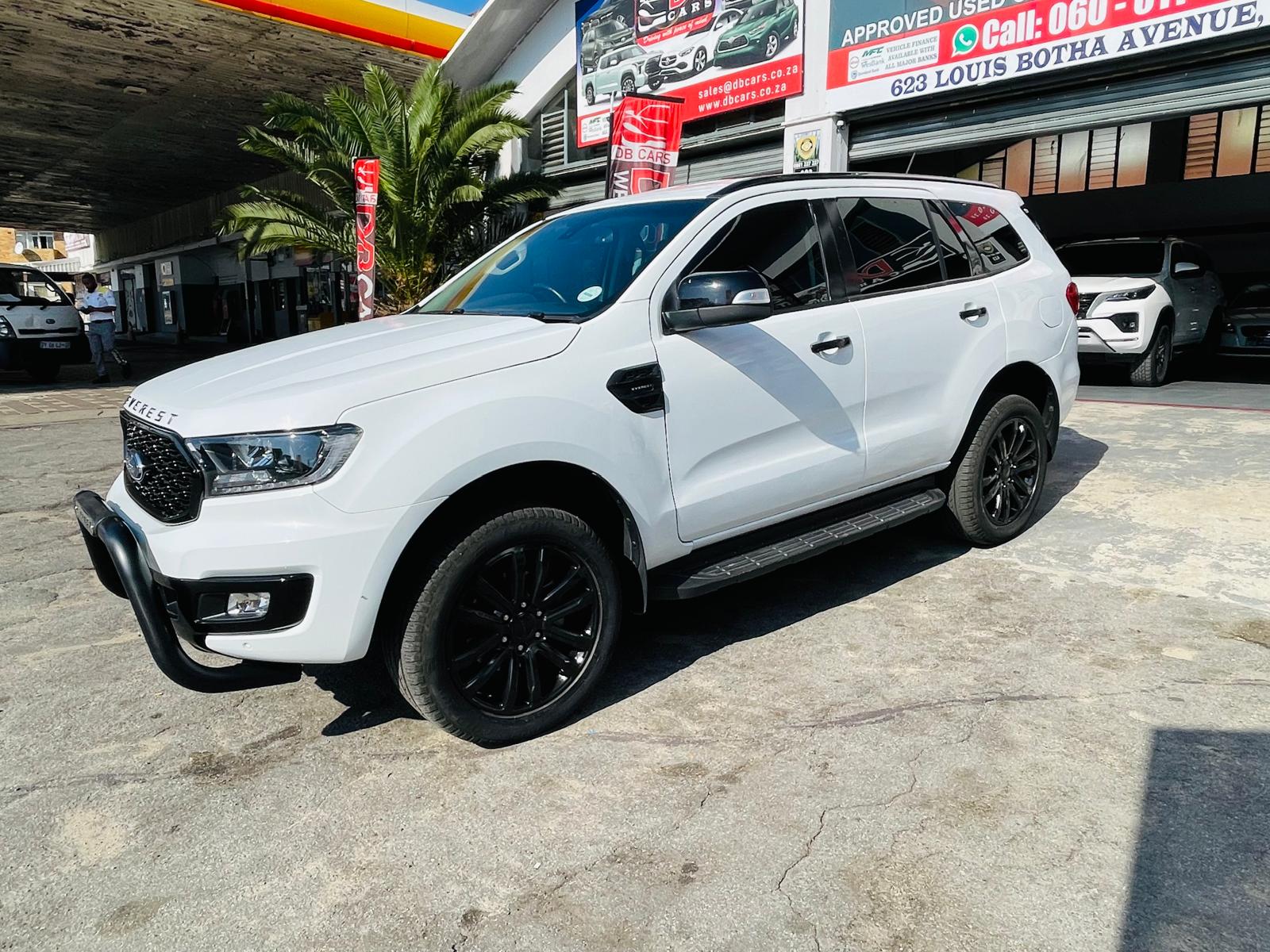 Ford Everest on the DB Cars floor